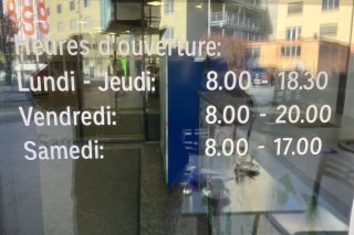 Horaires ouverture magasins